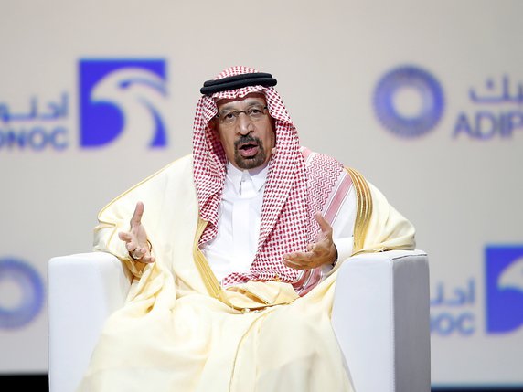 Le ministre saoudien de l'Energie Khaled al-Faleh a affirmé qu'une baisse de la production de pétrole est nécessaire pour équilibrer le marché (archives). © KEYSTONE/EPA/ALI HAIDER
