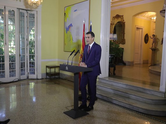 Pedro Sanchez a insisté sur le caractère "historique" de son voyage officiel. © KEYSTONE/EPA EFE/JUANJO MARTÍN