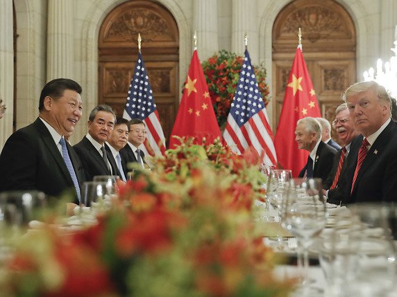 Xi Jinping et Donald Trump se sont rencontrés à Buenos Aires lors d'un dîner. © KEYSTONE/AP/PABLO MARTINEZ MONSIVAIS