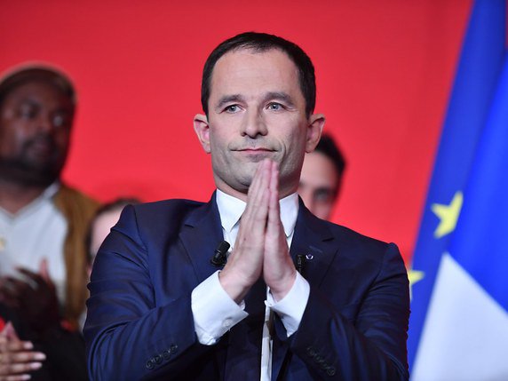 "Je m'engage parce que je veux l'unité de la gauche et de l'écologie politique", a expliqué Benoît Hamon jeudi soir, devant environ 2000 sympathisants (archives). © KEYSTONE/EPA/JULIEN DE ROSA