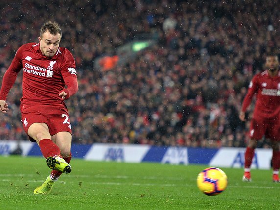 Deux buts de Shaqiri ont permis à Liverpool de battre Man U © KEYSTONE/EPA/PETER POWELL
