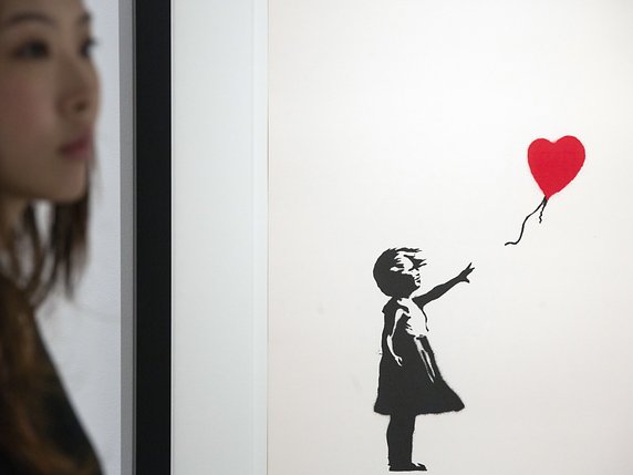 La toile autodétruite de Banksy, baptisée Love is in the Bin