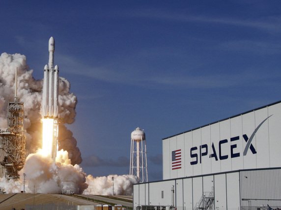 SpaceX utilise actuellement des fusées Falcon (archives). © KEYSTONE/AP Orlando Sentinel/RED HUBER