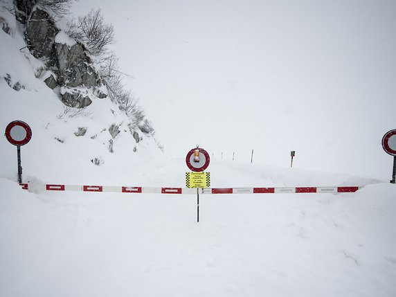 Les quantités de neige accumulées dans les Alpes atteignent plus du double de la norme saisonnière (archives). © KEYSTONE/URS FLUEELER