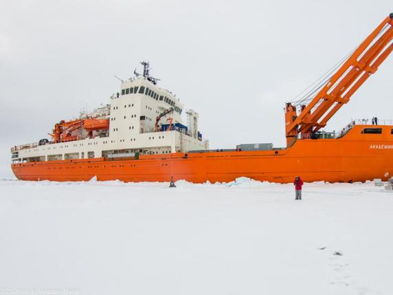 Le brise-glace russe Akademik Treshnikov va reprendre du service. © Swiss Polar Institute/EPFL
