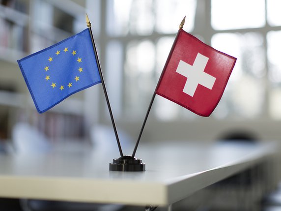 Les membres de l'UE soutiennent la position ferme de la commission européenne concernant la Suisse (archives). © KEYSTONE/GAETAN BALLY