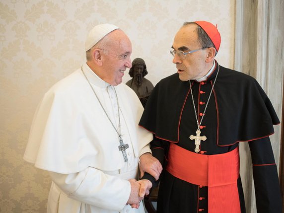 Le pape François a invoqué la présomption d'innocence pour refuser la démission du cardinal Barbarin. © KEYSTONE/EPA VATICAN MEDIA/VATICAN MEDIA HANDOUT