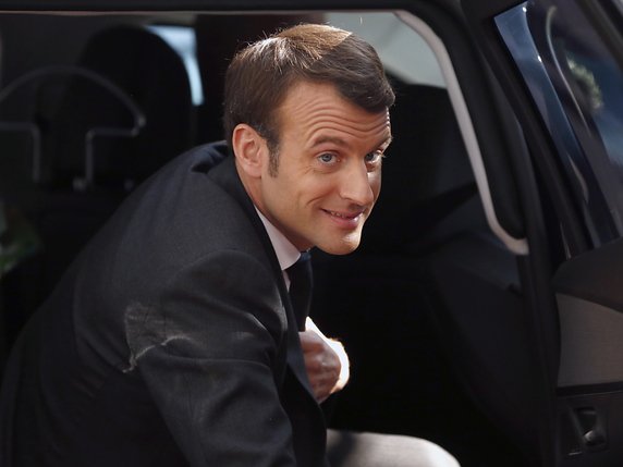 Le président français Emmanuel Macron a prévenu qu'en cas de vote négatif des députés britannique sur l'accord de divorce, il n'y aurait pas de "deal". © KEYSTONE/EPA REUTERS POOL/EVA PLEVIER / POOL