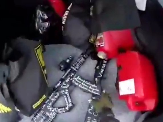 Le suprémaciste blanc australien a utilisé lors de son attaque à Christchurch deux fusils semi-automatiques, deux fusils de chasse et une carabine à levier (archives). © KEYSTONE/AP Shooter's Video