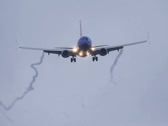 Boeing a suspendu les livraisons de ses 737 MAX, mais a décidé de poursuivre leur production, malgré deux accidents (archives). © KEYSTONE/AP Houston Chronicle/YI-CHIN LEE