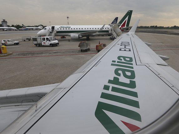 Les syndicats ont sonné l'alarme en Italie quant à l'avenir de la compagnie aérienne Alitalia, dénonçant le risque d'une "euthanasie" de la compagnie (archives). © KEYSTONE/AP/LUCA BRUNO