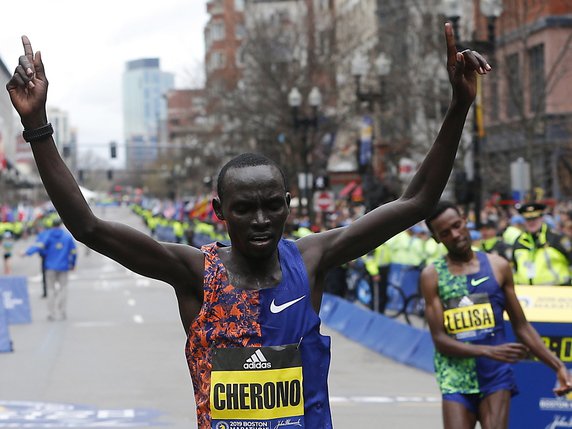 Lawrence Cherono a remporté le marathon de Boston © KEYSTONE/EPA/CJ GUNTHER