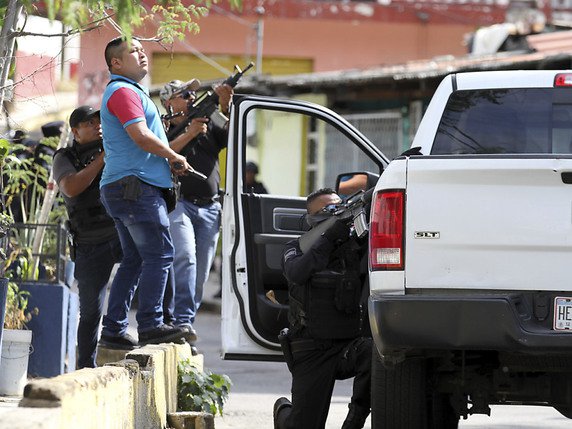 Le groupe a pris d'assaut un commissariat pour tenter de libérer un détenu (archives). © KEYSTONE/AP/BERNARDINO HERNANDEZ