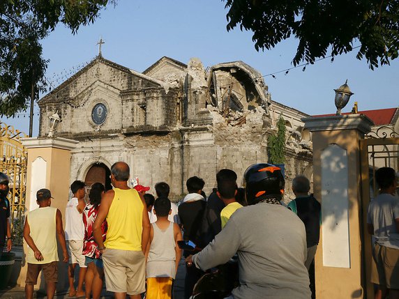 La secousse a également endommagé des églises vieilles de plusieurs siècles notamment celle de Sainte-Catherine située à Porac. © Keystone/AP/Bullit Marquez