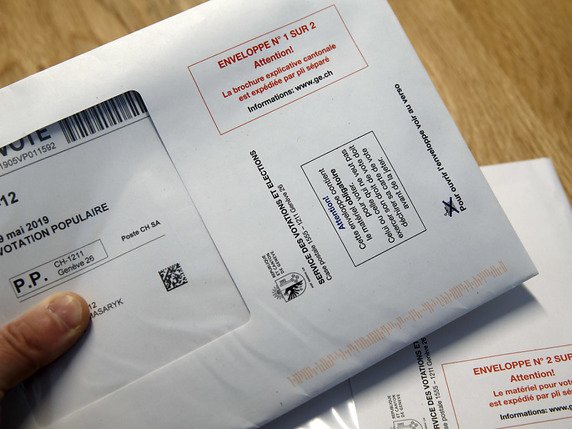 Les citoyens ont voté sur la réforme fiscale des entreprises couplée à un financement de l'AVS. © KEYSTONE/SALVATORE DI NOLFI