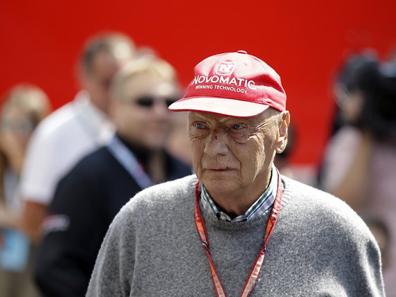 Niki Lauda avait gardé intact sa passion pour la F1 jusqu'à ses derniers jours. © KEYSTONE/AP/LUCA BRUNO