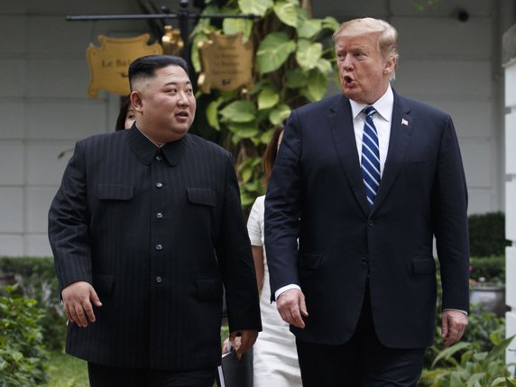 Le second sommet, à Hanoï en février, entre Kim Jong-un et Donald Trump s'est soldé par un retentissant fiasco (archives). © KEYSTONE/AP/EVAN VUCCI