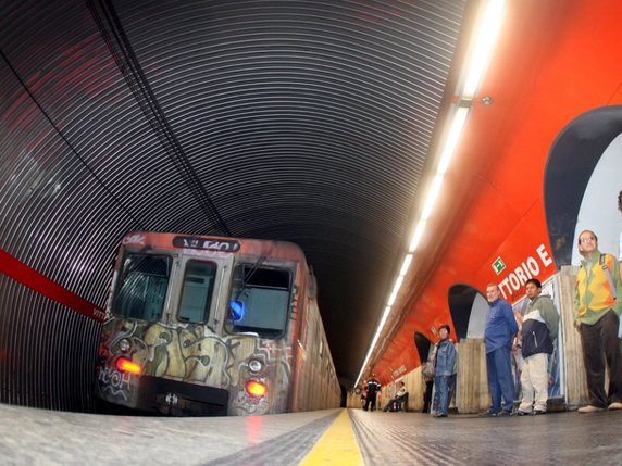 Après le séisme, le métro de Rome a été fermé pour des raisons de sécurité et de contrôle (image symbolique). © KEYSTONE/EPA/CLAUDIO PERI