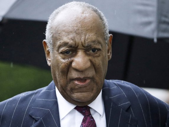Bill Cosby, 81 ans, autrefois adulé et considéré comme l'incarnation du père idéal, a été reconnu coupable en avril 2018 par un juge de Pennsylvanie d'avoir drogué et sexuellement agressé Andrea Constand (archives). © KEYSTONE/AP/MATT ROURKE