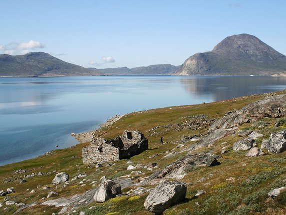 Des ruines d'anciens campements Viking au Groenland sont menacés par le réchauffement climatique. © KEYSTONE/AP Christian Koch Madsen