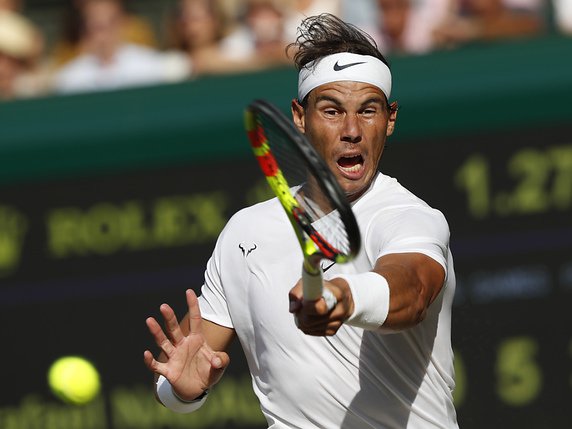 Nadal a sauvé quatre balles de match, avant de céder sur la cinquième © KEYSTONE/AP POOL AFP/ADRIAN DENNIS