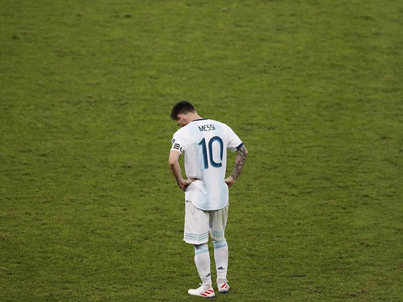 Lionel Messi s'était montré très remonté après avoir reçu un carton rouge lors du match pour la troisième place de la Copa America contre le Chili (2-1) (archives). © KEYSTONE/AP/NELSON ANTOINE