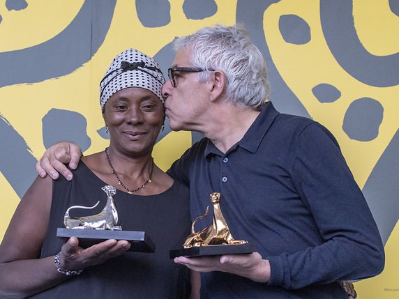 "Vitalina Varela" du réalisateur portugais Pedro Costa a reçu le Léopard d'or. © KEYSTONE/URS FLUEELER