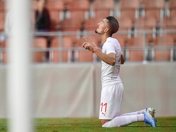 Andi Zeqiri a marqué les deux premiers buts suisses © KEYSTONE/GIAN EHRENZELLER