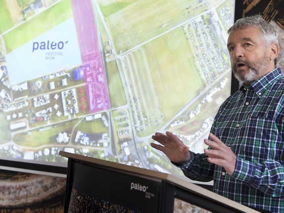 Daniel Rossellat a présenté la nouvelle disposition du terrain du Paléo. © KEYSTONE/LAURENT GILLIERON