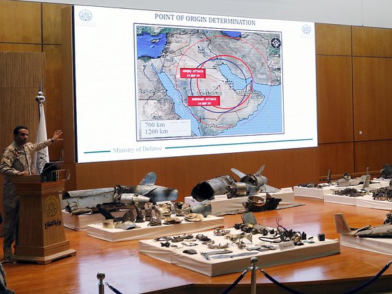 Selon l'Arabie saoudite, 18 drones et sept missiles ont frappé samedi les deux sites pétroliers saoudiens (archives). © KEYSTONE/EPA/STRINGER