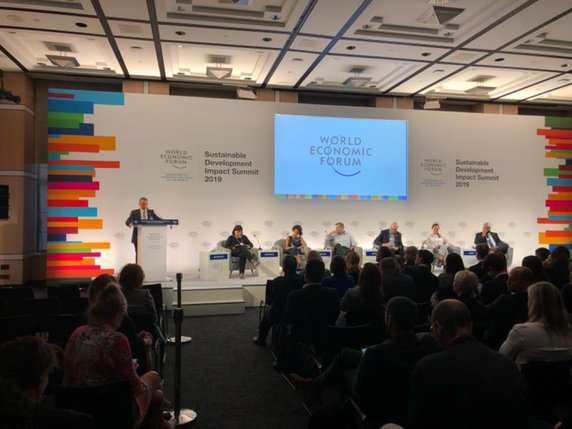 Lors d'un sommet sur le développement durable organisé par le Forum économique mondial (WEF) en marge de l'Assemblée générale, Ignazio Cassis a évoqué l'engagement du secteur privé, nécessaire pour atteindre les objectifs de l'Agenda 2030. © Twitter/@ignaziocassis