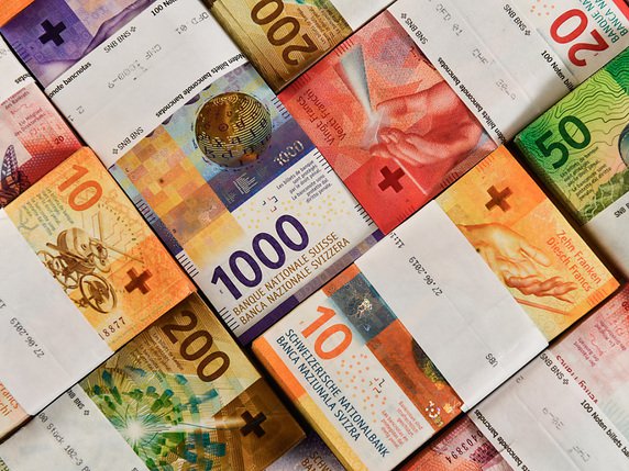 L'OCDE propose une nouvelle réforme de la fiscalité des entreprises qui pourrait entraîner d'énormes pertes en Suisse (photo symbolique). © KEYSTONE/ALESSANDRO CRINARI