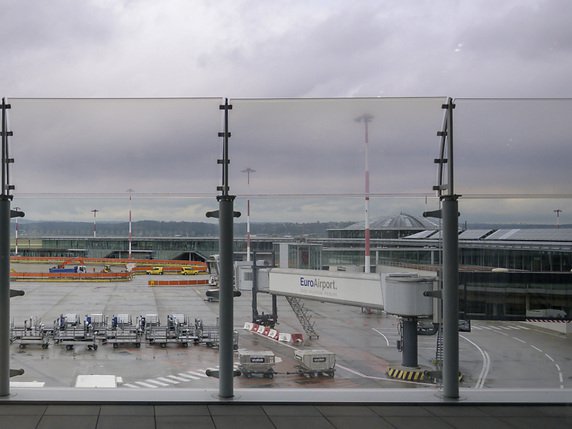 L'aéroport de Bâle a soutenu la fréquentation d'Easyjet Suisse  (archives). © KEYSTONE/GEORGIOS KEFALAS