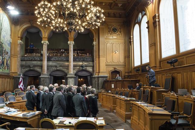Avant les résultats du canton de Fribourg, la députation romande au Conseil des Etats est paritaire. (photo prétexte) © Keystone