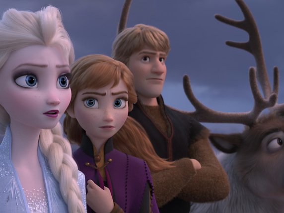 Le deuxième volet de "La Reine des Neiges" suit l'histoire de la famille royale d'Arendelle et promet de répondre aux interrogations des fans, notamment sur l'origine des étonnants pouvoirs d'Elsa. © KEYSTONE/AP Disney