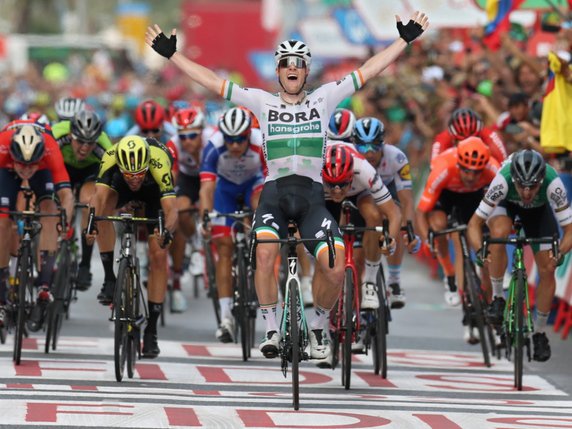 Sam Bennett s'était imposé sur le Tour d'Espagne en août dernier. © KEYSTONE/EPA EFE/JAVIER LIZON