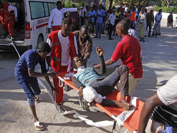De nombreuses personnes ont également été blessées par la déflagration. © KEYSTONE/AP/FAW SA