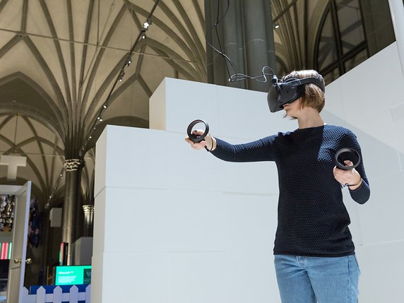 Depuis les années 2000, les jeux vidéos sont associés à la réalité virtuelle. © Musée national suisse