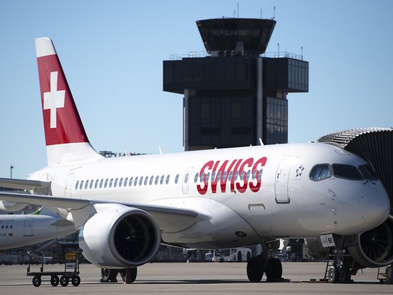 La compagnie aérienne Swiss supprime tous ses vols de et vers l'Italie jusqu'en avril pour des raisons économiques (archives). © KEYSTONE/LAURENT GILLIERON