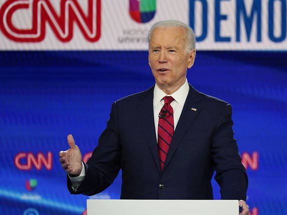 Selon les projections des médias américains, Joe Biden remporte la primaire démocrate de Floride (archives). © KEYSTONE/AP/Evan Vucci
