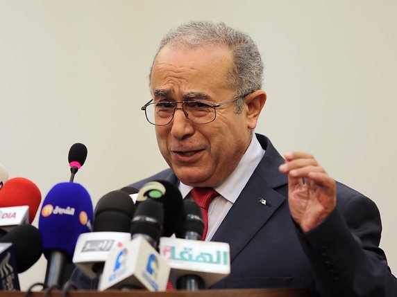 Les Etats-Unis ont refusé d'endosser la candidature de l'Algérien Ramtane Lamamra, qui avait été pressenti pour la fonction d'émissaire des Nations unies pour la Libye. © KEYSTONE/EPA/MOHAMED MESSARA