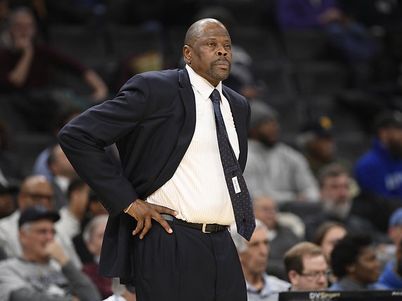 Le coach de Georgetown Patrick Ewing a été hospitalisé après avoir été testé positif au COVID-19 © KEYSTONE/AP/Nick Wass