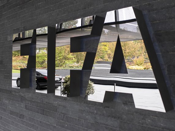 La FIFA a suspendu le président de la Fédération haïtienne © KEYSTONE/EPA/ENNIO LEANZA