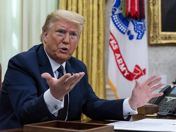 Donald Trump s'en prend à Twitter © KEYSTONE/EPA/DOUG MILLS/ POOL