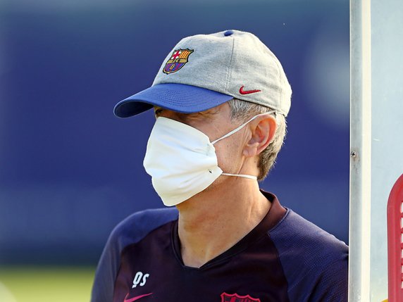 Quique Setien estime que le fait de pouvoir effectuer 5 changements nuira au Barça © KEYSTONE/EPA/Miguel Ruiz