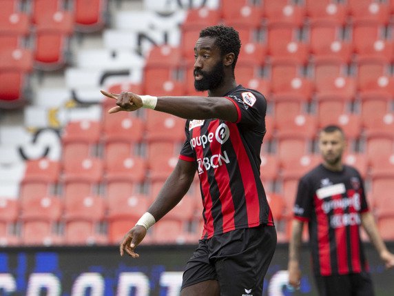 Djourou a fait valoir toute son expérience samedi © KEYSTONE/SALVATORE DI NOLFI