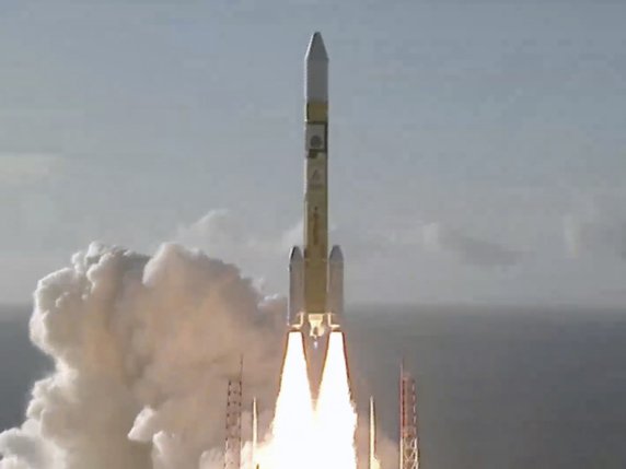 La fusée H-IIA numéro 42 transportant la mission Espoir des Emirats arabes unis a décollé à 06h58 et 14 secondes, heure japonaise, de la base de Tanegashima. © KEYSTONE/AP