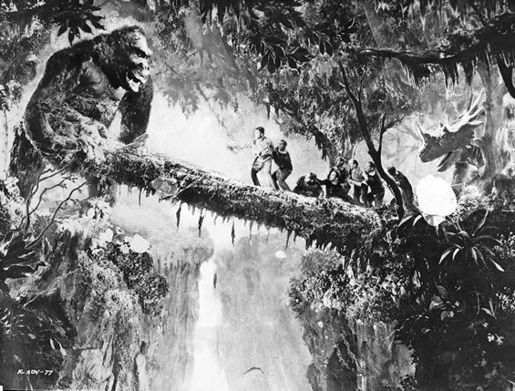 1933: Le public découvre la huitième merveille du monde, King Kong, sur son île perdue de Skull Island.  © RKO
