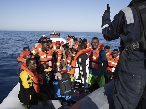 Les secours en Méditerranée reprennent dès août (archives). © KEYSTONE/EPA SEA-WATCH.ORG/LAILA SIEBER / SEA-WATCH.ORG / HANDOUT