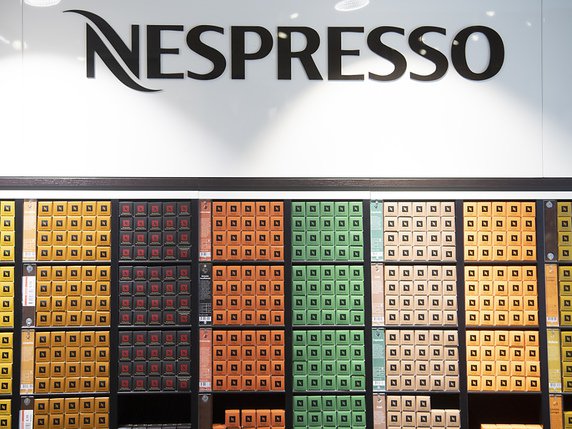 Nespresso va investir dans l'industrie du café en République démocratique du Congo (RDC) pour relancer cette activité mise à mal par des années de guerre civile (archives). © KEYSTONE/LAURENT GILLIERON